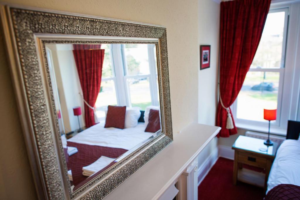 Shannon Court Harrogate Cameră foto